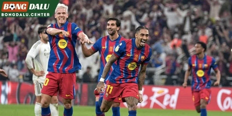 Barcelona  duy trì phong độ thăng hoa